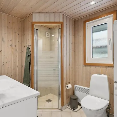 Beautiful In With Sauna بيت للعطل *